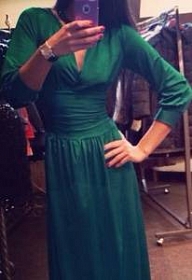 Зелёное платье стрейч